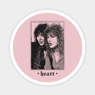 Heart / 80s Styled Faded Vintage Look Magnet